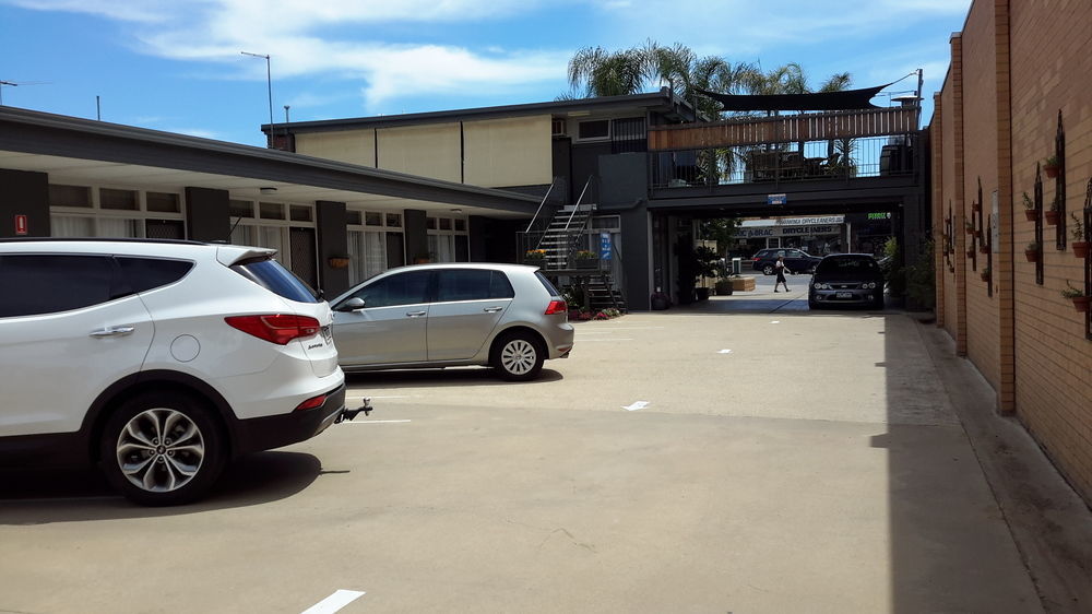 Belmore Motor Inn Yarrawonga Zewnętrze zdjęcie